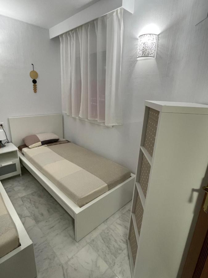 Beach Apartament In Torrevieja Kültér fotó